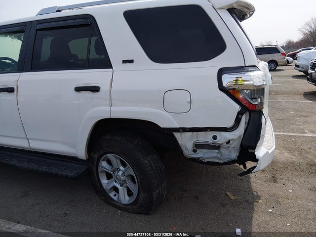 Toyota 4Runner Sr5