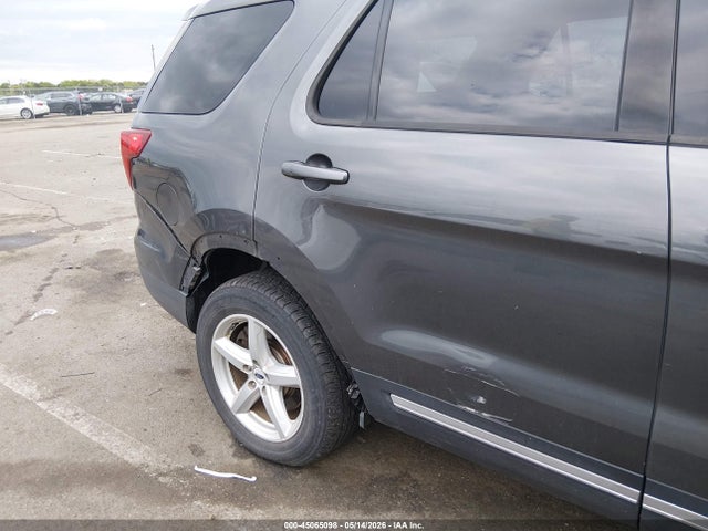 Ford Explorer Xlt
