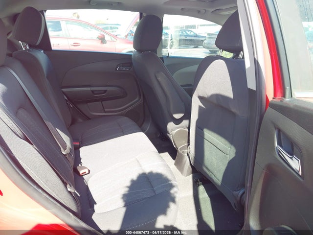Chevrolet Sonic Lt Auto