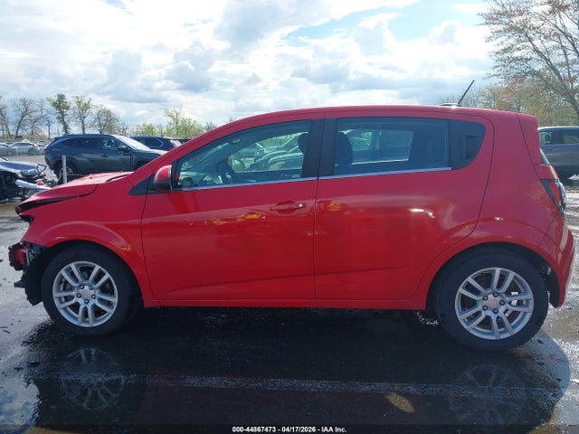 Chevrolet Sonic Lt Auto
