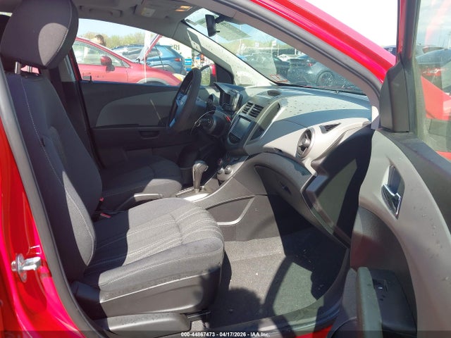 Chevrolet Sonic Lt Auto