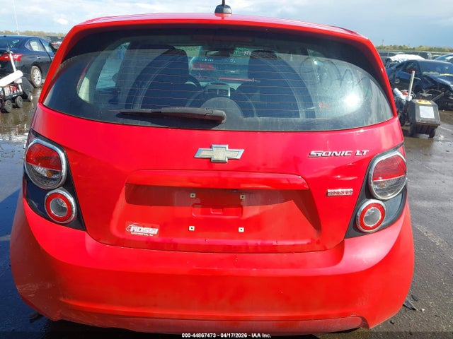 Chevrolet Sonic Lt Auto