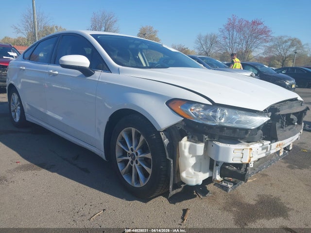 Salvage Ford Fusion Image