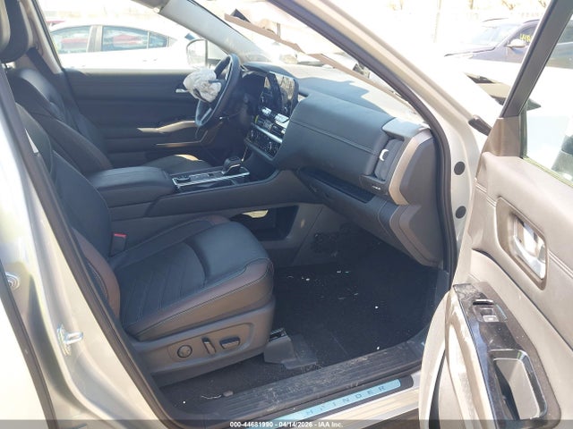 Nissan Pathfinder Platinum 4wd