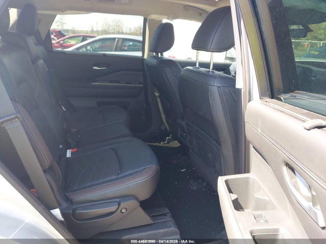 Nissan Pathfinder Platinum 4wd