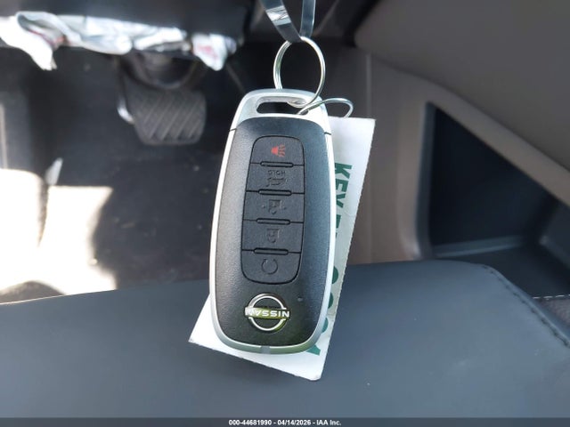 Nissan Pathfinder Platinum 4wd