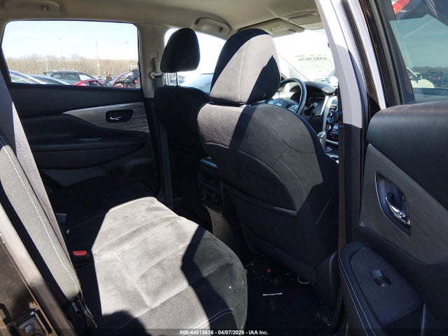 Nissan Murano Sv