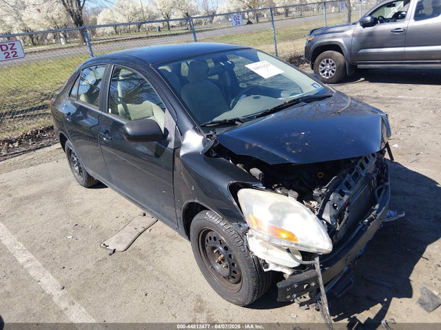 Salvage Toyota Yaris Image