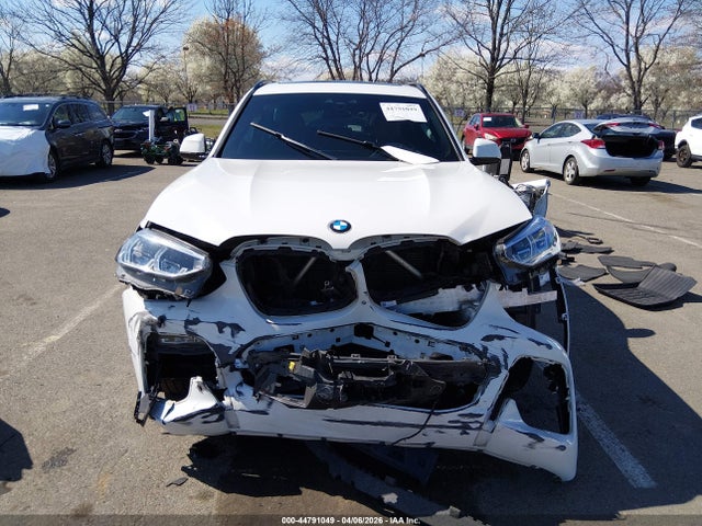 BMW X Series M40i
