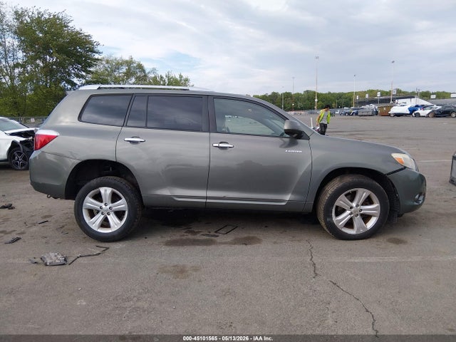 Toyota Highlander Limited