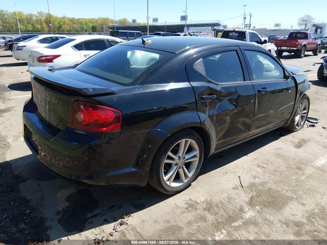 Dodge Avenger Se