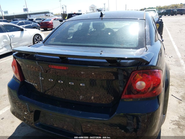 Dodge Avenger Se