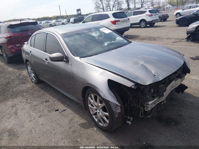 Salvage INFINITI G37x Image
