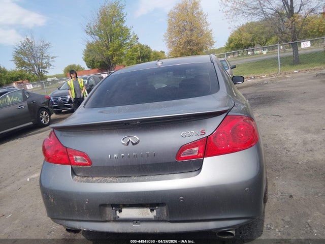 INFINITI G37x