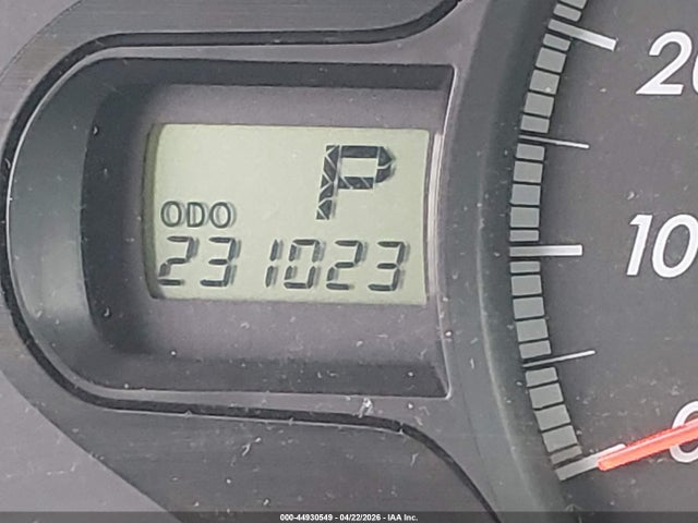 Toyota Sienna Le V6