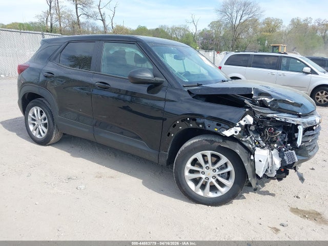 Salvage Chevrolet Trailblazer Image