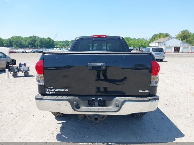 Toyota Tundra Base 5.7l V8