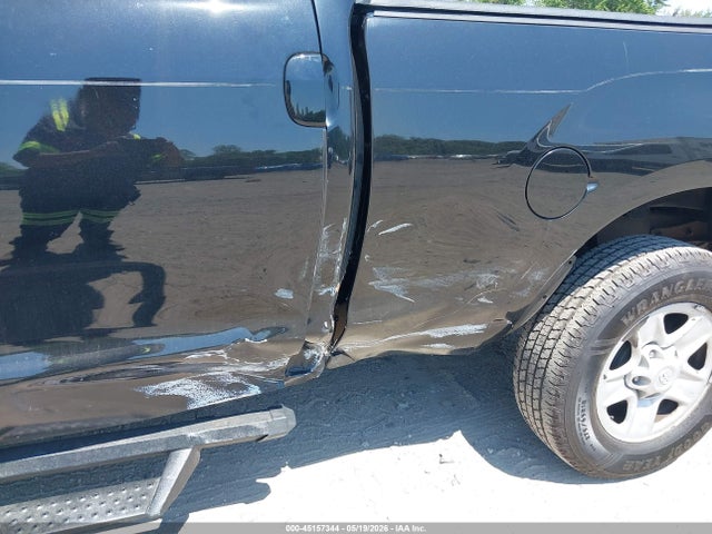 Toyota Tundra Base 5.7l V8