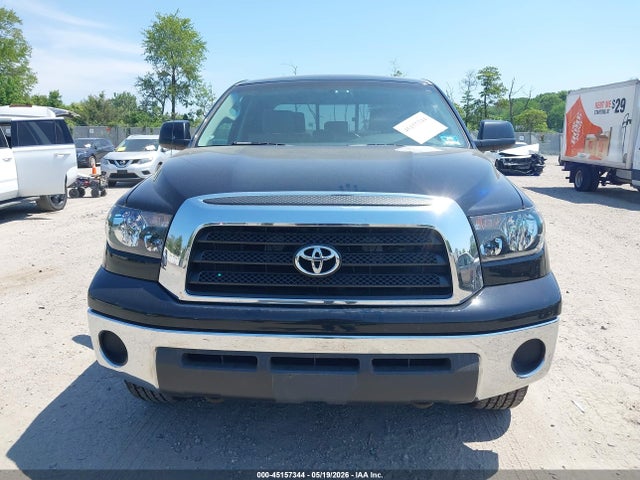 Toyota Tundra Base 5.7l V8