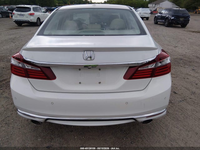 Honda Accord Touring V6