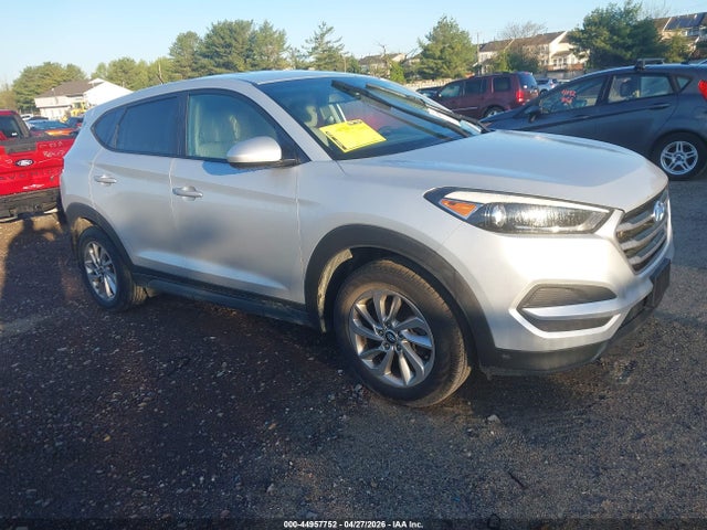 Salvage Hyundai TUCSON Image