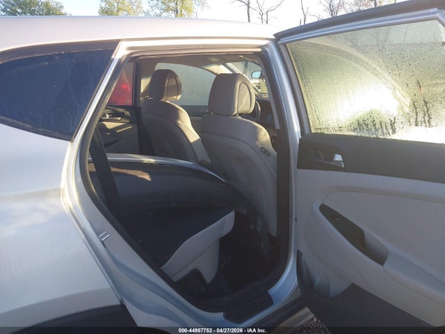 Hyundai TUCSON Se