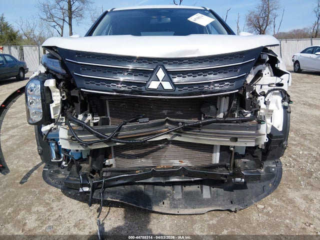 Mitsubishi Outlander Es 2.5 S-awc