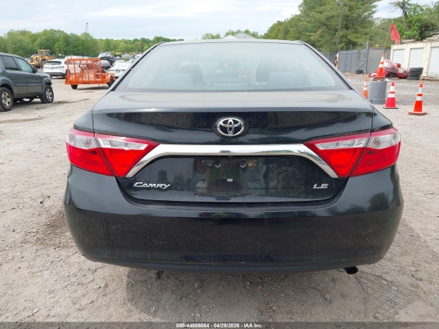 Toyota Camry Le