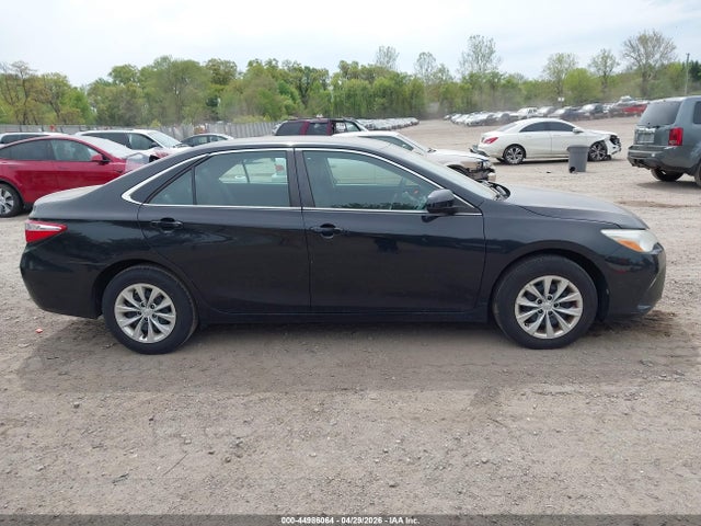 Toyota Camry Le