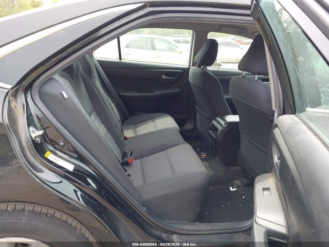 Toyota Camry Le