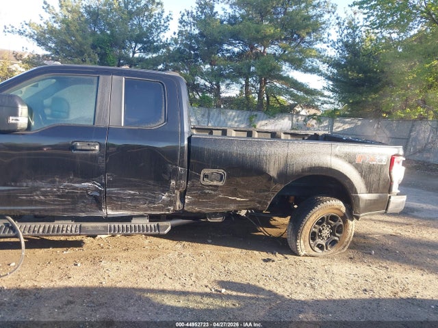 Ford F-250 Xl