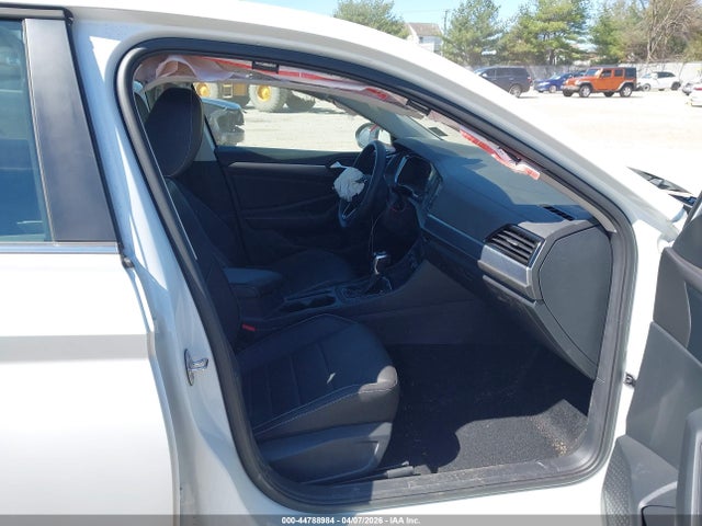 Volkswagen Jetta 1.5t Se