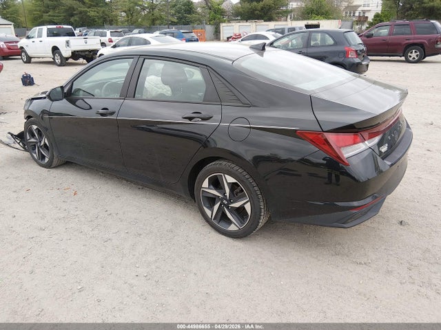 Hyundai ELANTRA Sel