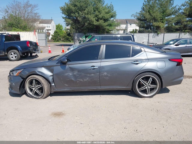 Nissan Altima 2.5 S