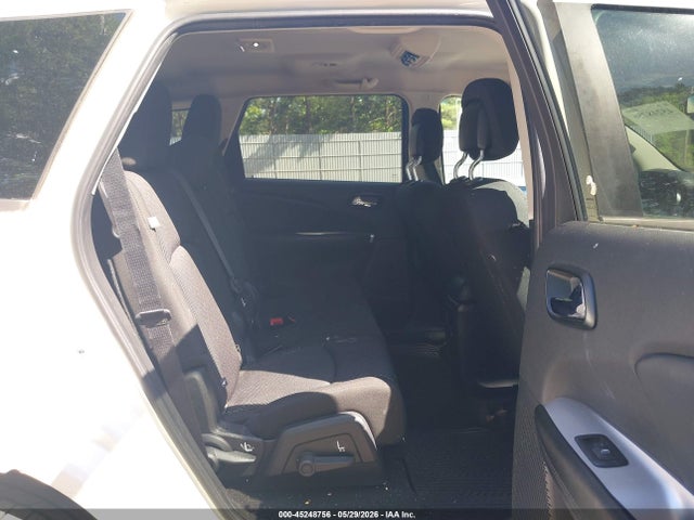 Dodge Journey Crossroad