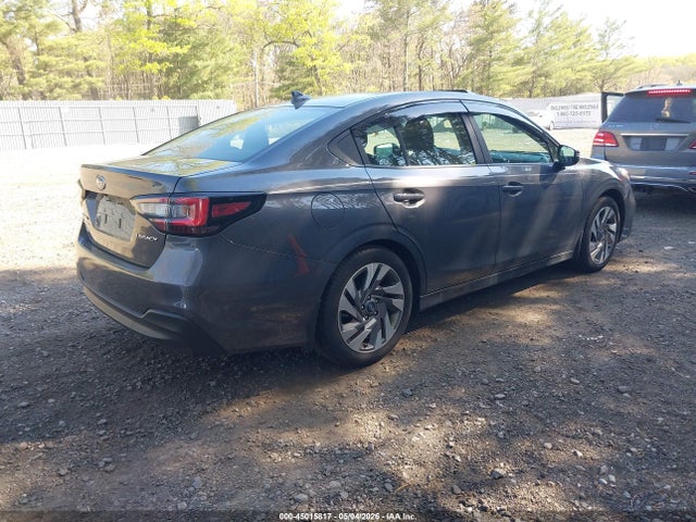 Subaru Legacy Limited