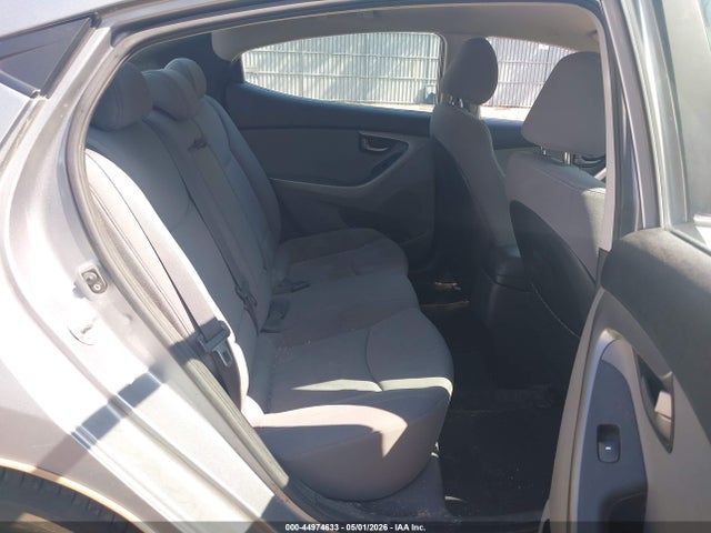 Hyundai ELANTRA Se