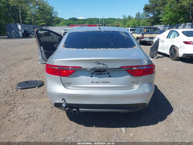 Jaguar XF 20d Premium