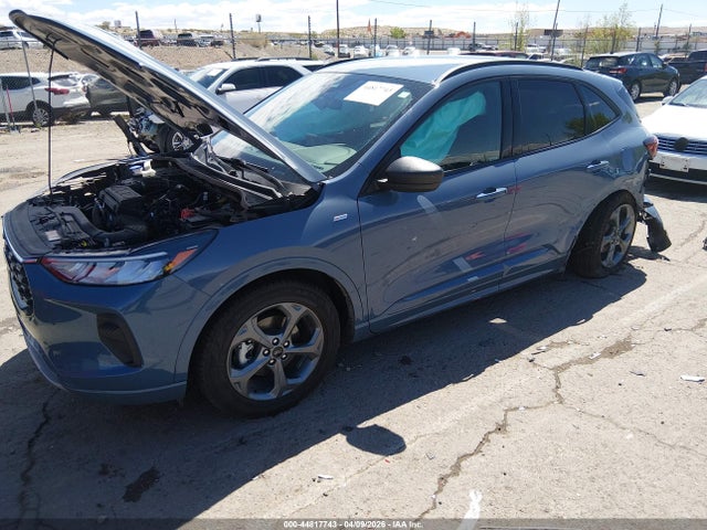 Ford Escape St-line