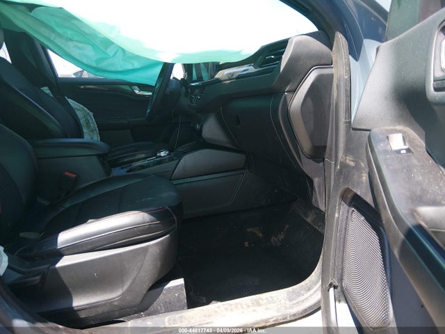Ford Escape St-line