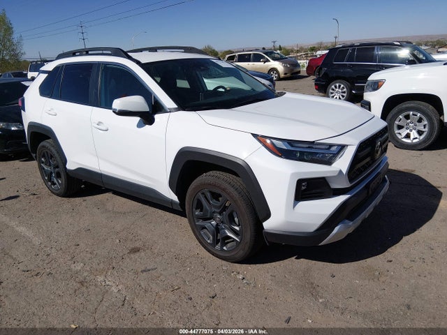 Salvage Toyota RAV4 Image