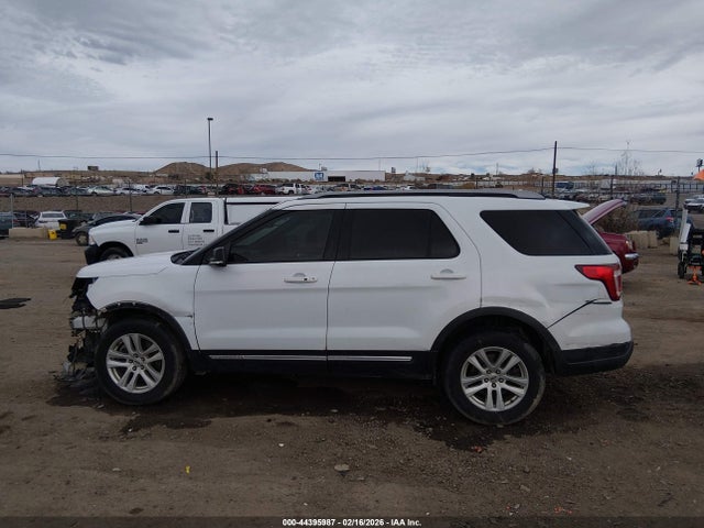 Ford Explorer Xlt
