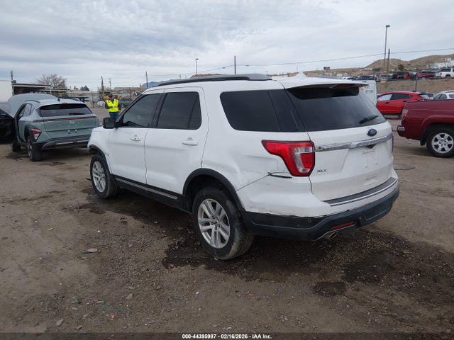 Ford Explorer Xlt