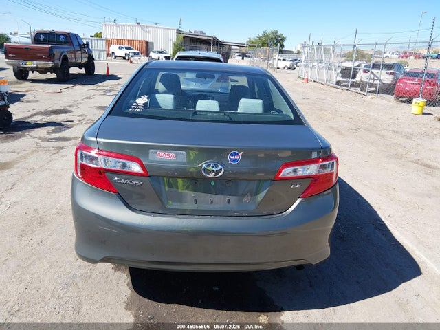 Toyota Camry Le