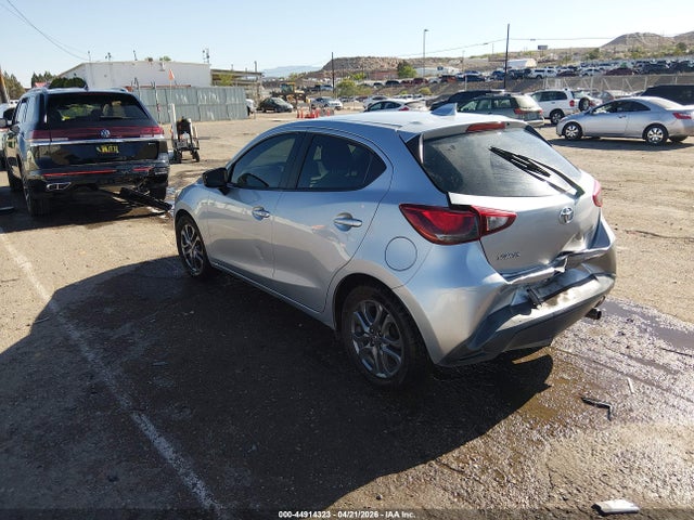Toyota Yaris Le