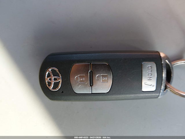 Toyota Yaris Le