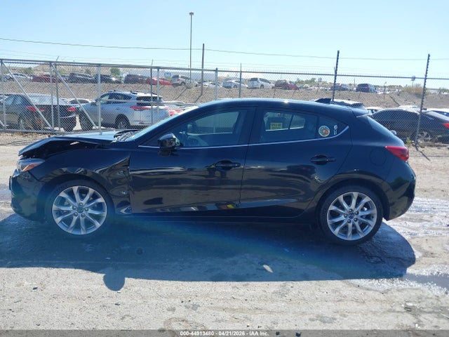 Mazda Mazda3 S Touring