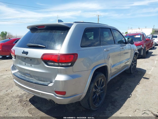 Jeep Grand Cherokee Altitude 4x4