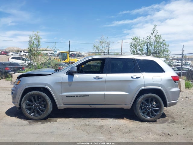 Jeep Grand Cherokee Altitude 4x4