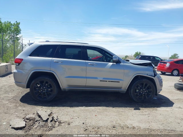 Jeep Grand Cherokee Altitude 4x4